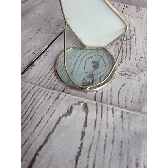 White Stained Glass Angel Votive Holder Playing Trumpet Horn - Picture 4 of 7